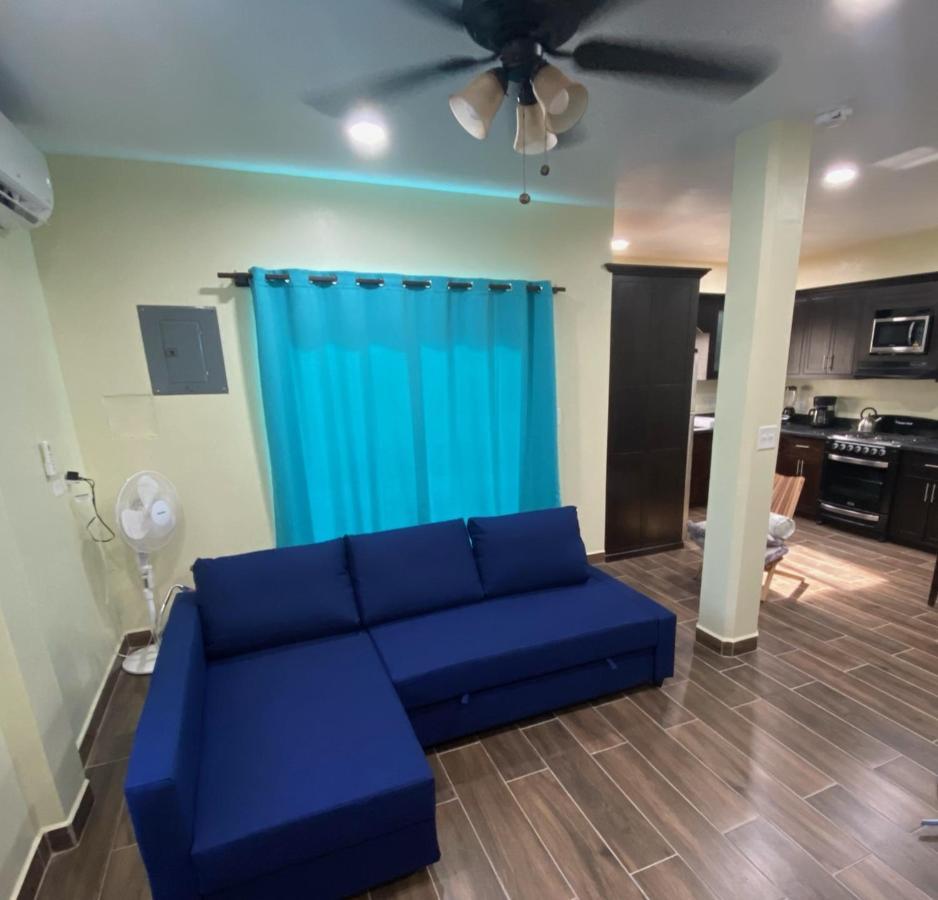 Meme'S Place Placencia ภายนอก รูปภาพ