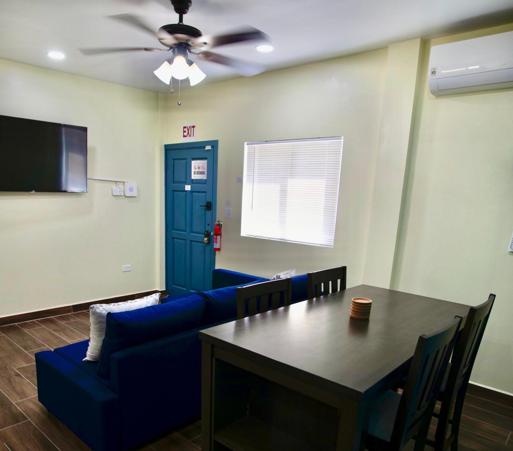 Meme'S Place Placencia ภายนอก รูปภาพ