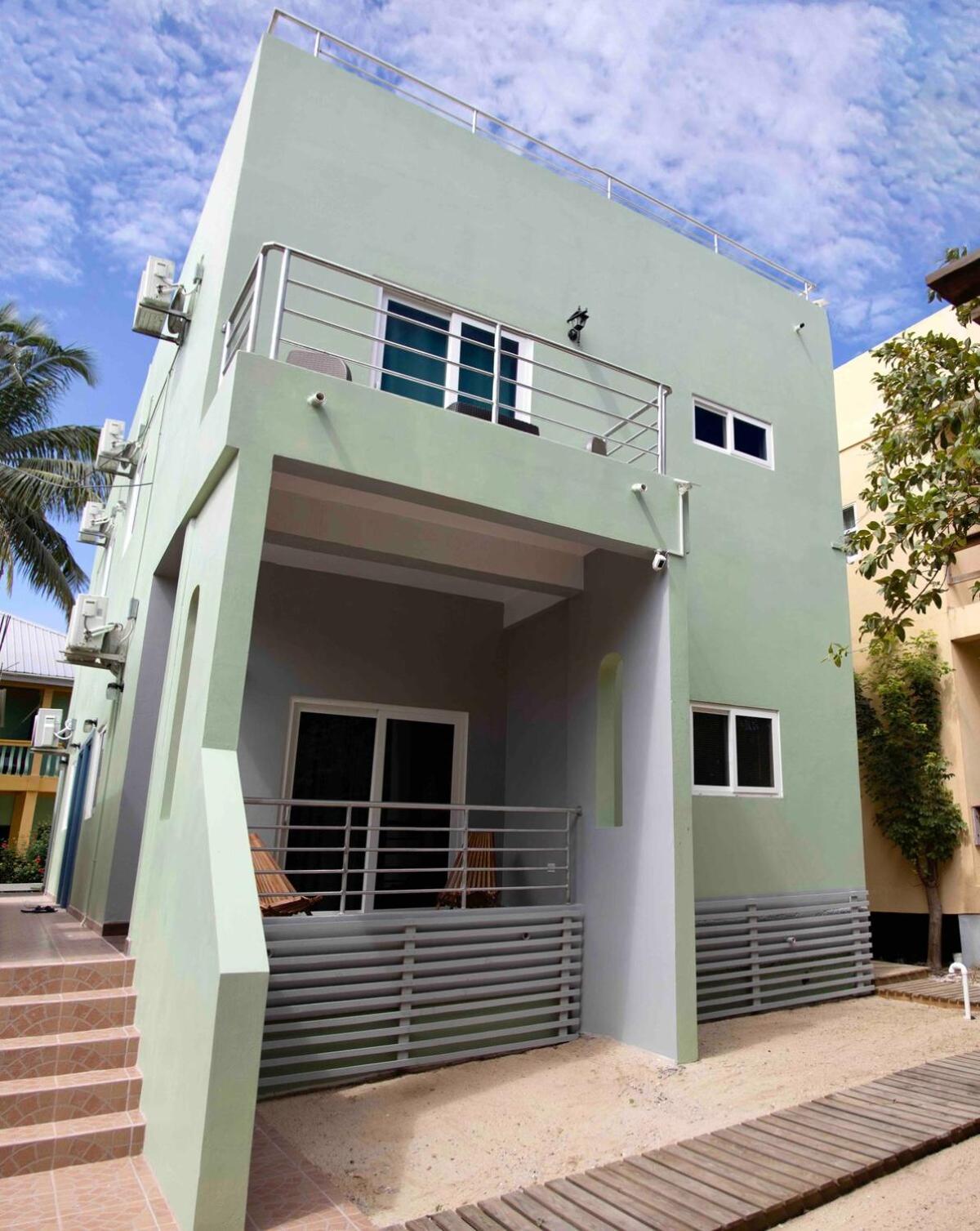 Meme'S Place Placencia ภายนอก รูปภาพ