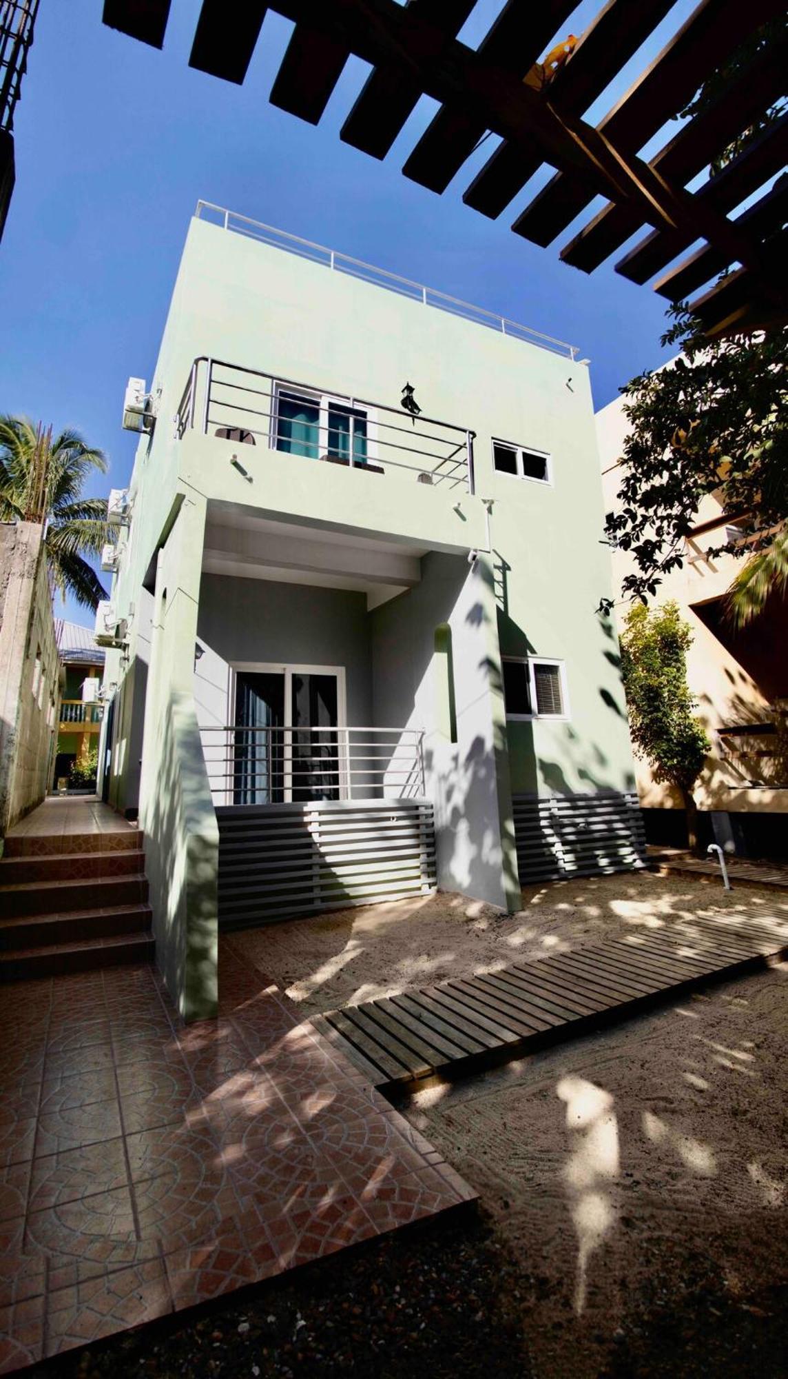 Meme'S Place Placencia ภายนอก รูปภาพ