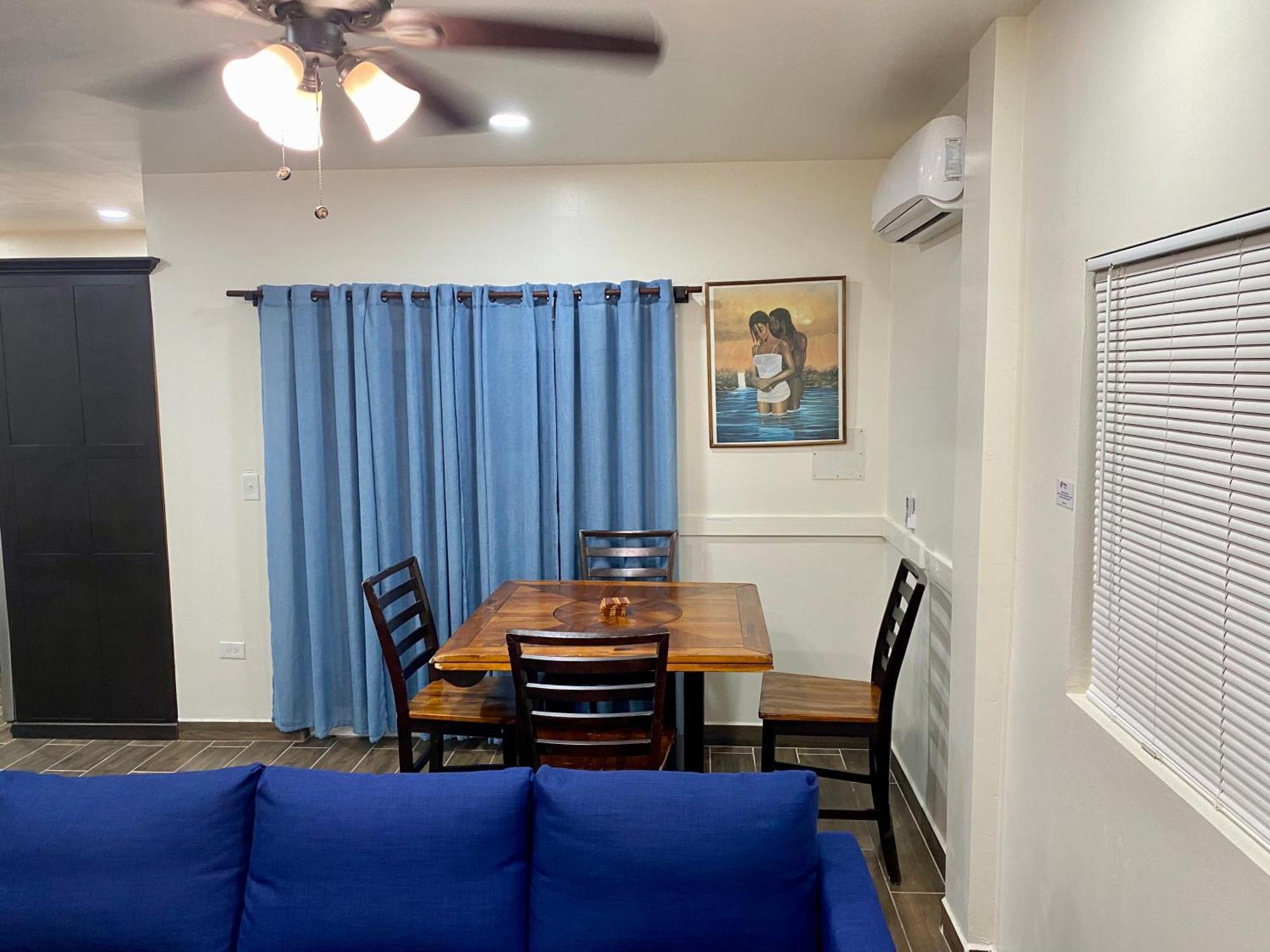 Meme'S Place Placencia ภายนอก รูปภาพ